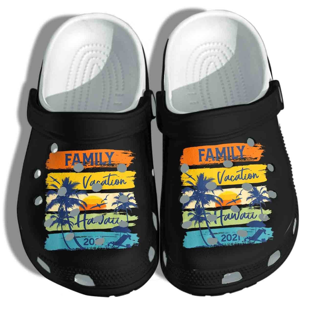 Beach Shoes Hawaii 2022 Family Vacation Matching - Shoes Clog Birthday Gift