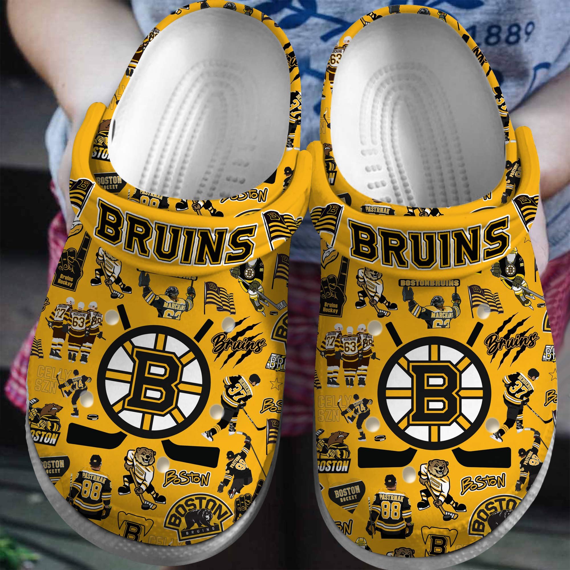 Boston Bruins NHL Ice hockey Sport Crocs Crocband Clogs Shoes Comfortable For Men Women and Kids