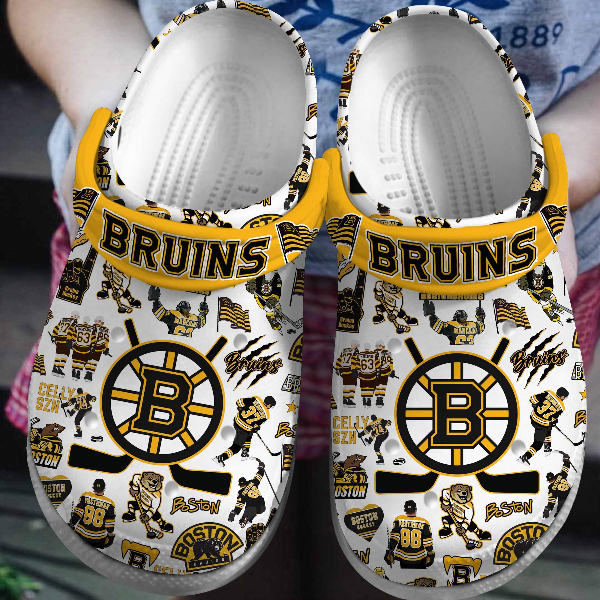 Boston Bruins NHL Ice hockey Sport Crocs Crocband Clogs Shoes Comfortable For Men Women and Kids