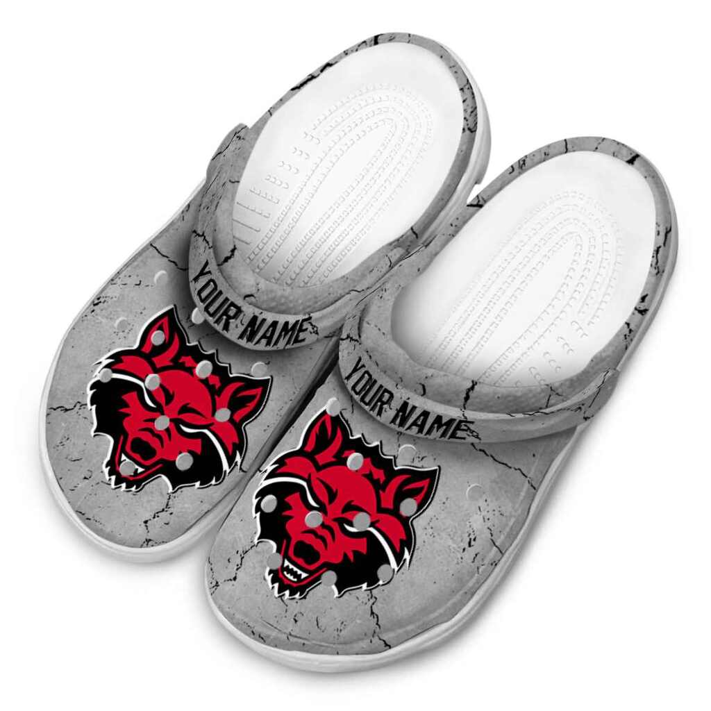 Customized Arkansas State Red Wolves Cracked Texture ClogTVC1801777 - Image 4