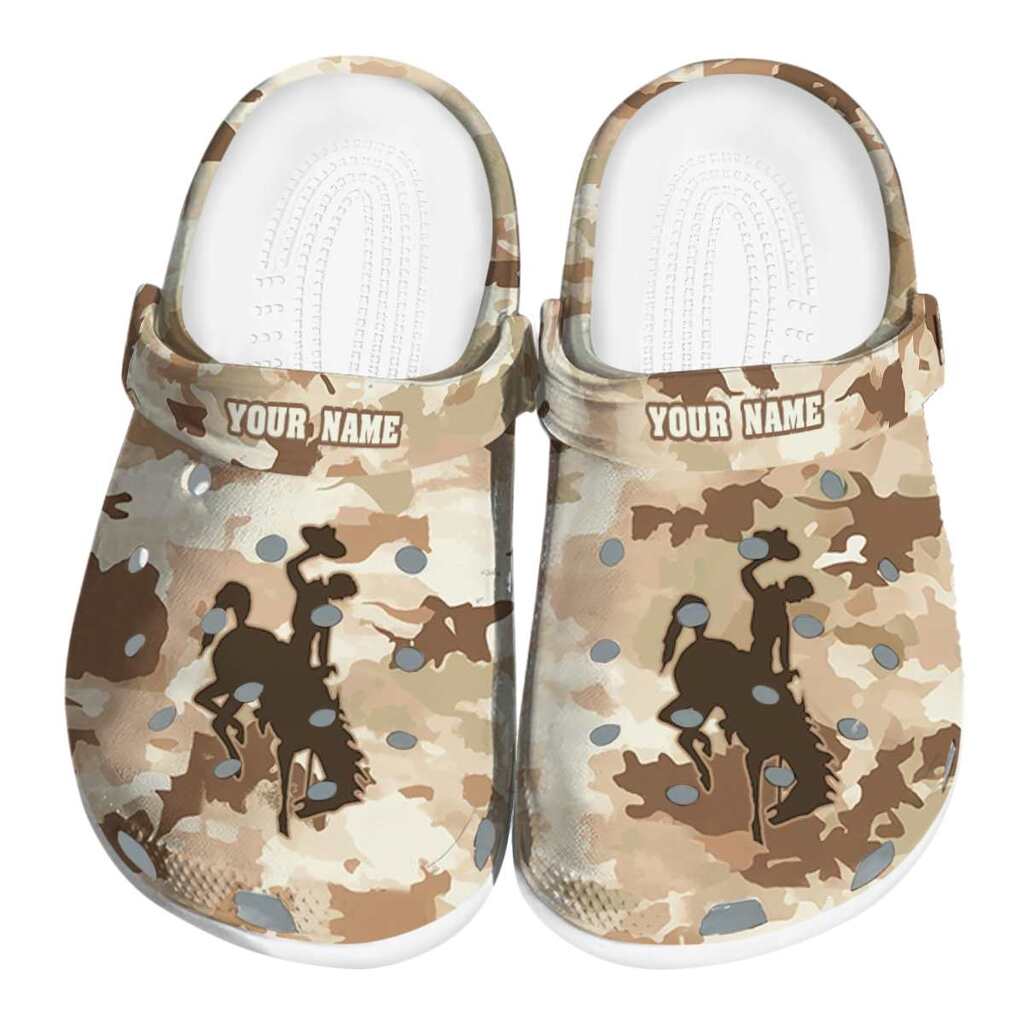 Customized Wyoming Cowboys Desert Camo ClogTVC1801775
