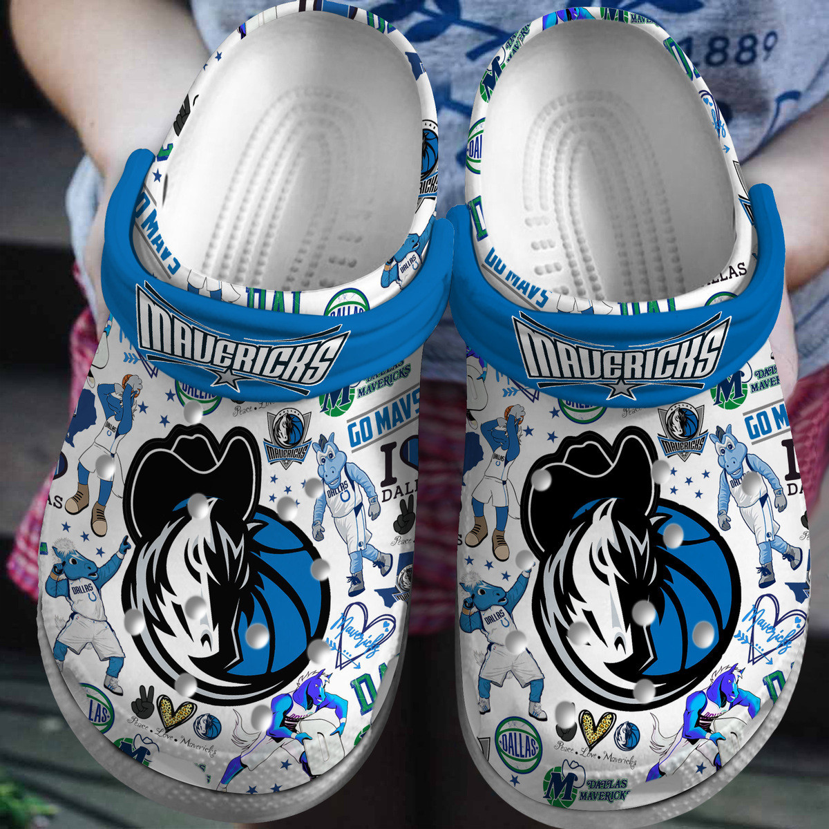 Dallas Mavericks NBA Sport Crocs Crocband Clogs Shoes Comfortable For Men Women and Kids