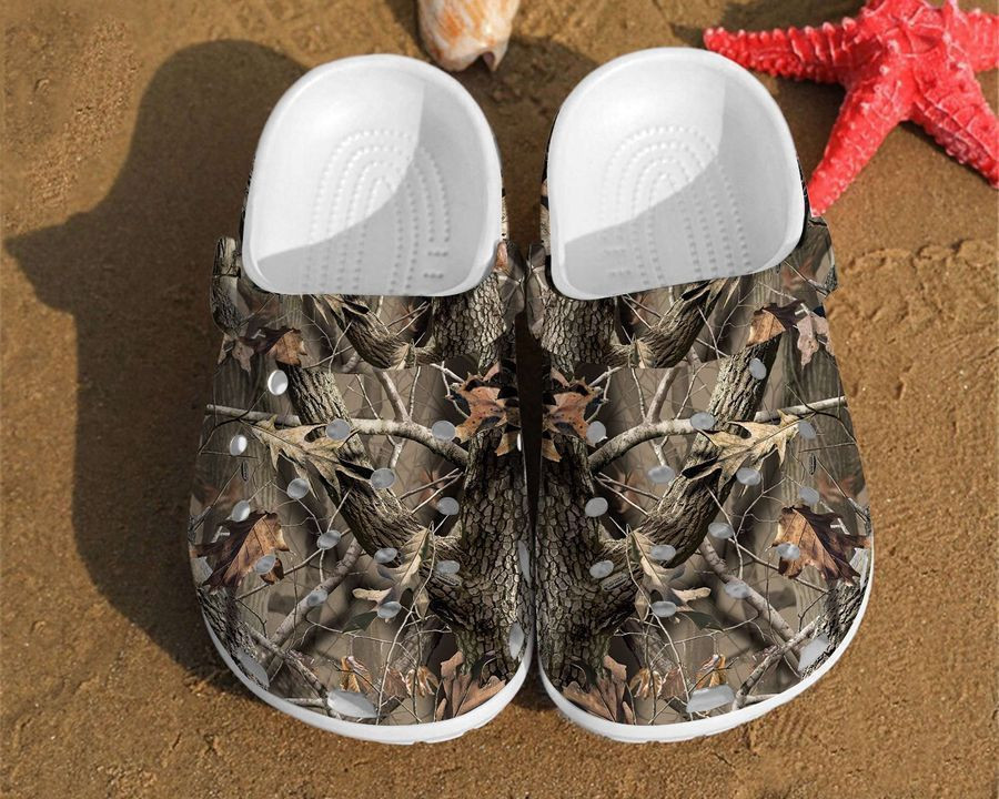 Fall Tree Leaves Pattern Hunting Camo Gift clog Shoes