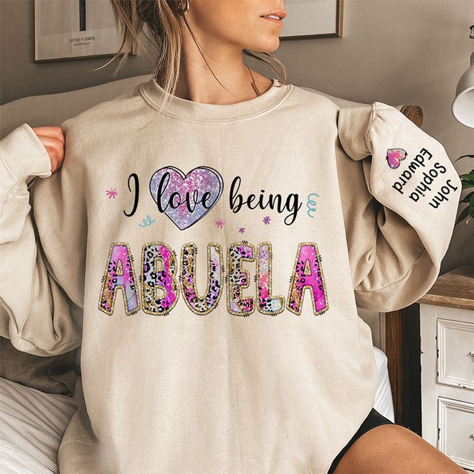 I'm That Gigi - Family Personalized Custom Unisex Sweatshirt With Design On Sleeve - Christmas Gift For Mom, Grandma - Image 2