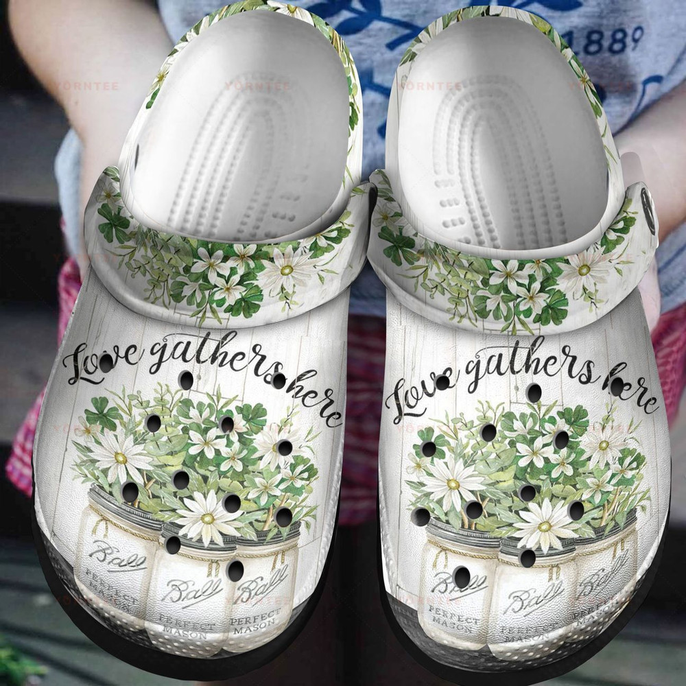 Love Gathers Here Gift For Lover Rubber clog Shoes Comfy Footwear