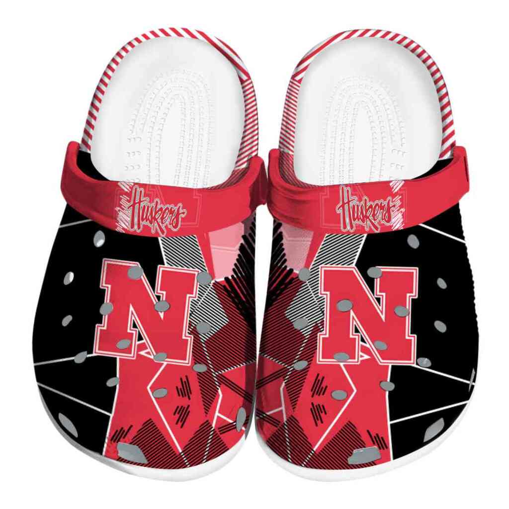 Nebraska Cornhuskers Geometric Background ClogTVC1801176