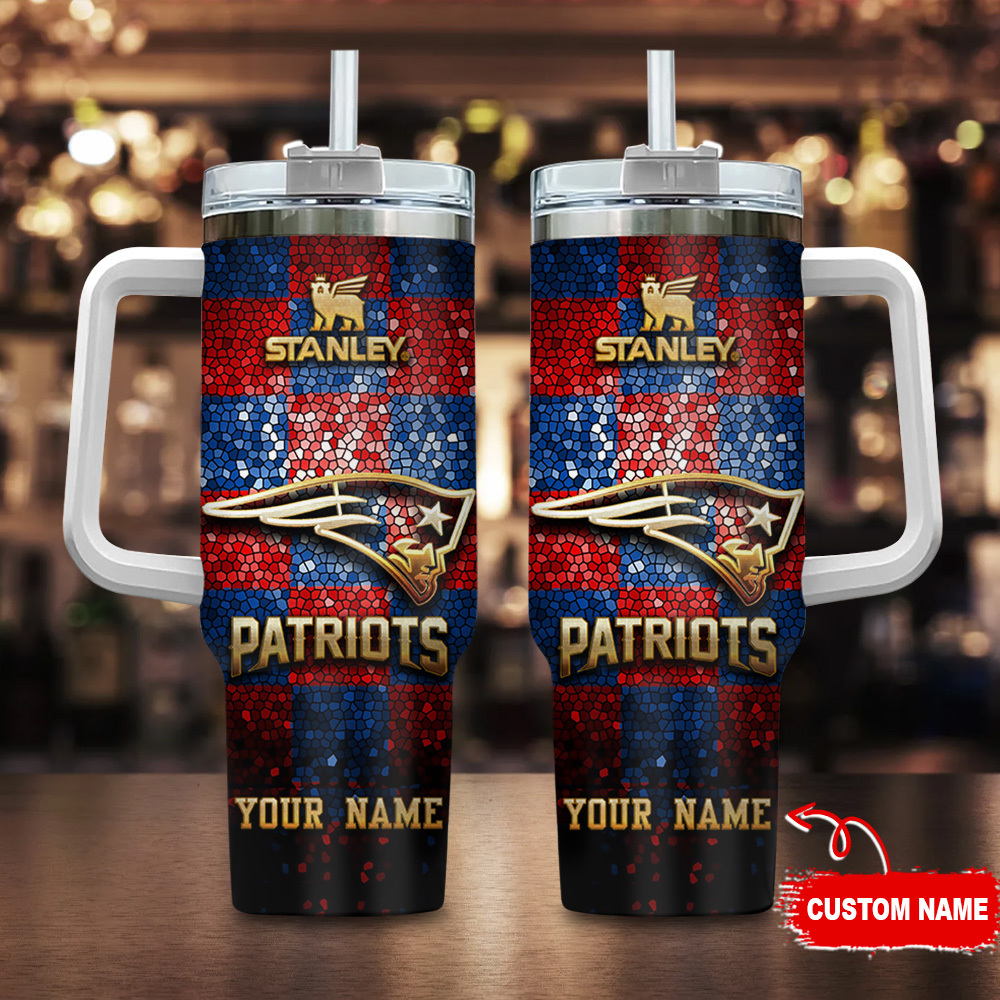 New England Patriots NFL Glitter Golden Logo Custom Stanley Cup 40 oz 30 oz Tumbler With HandleTVC2301117