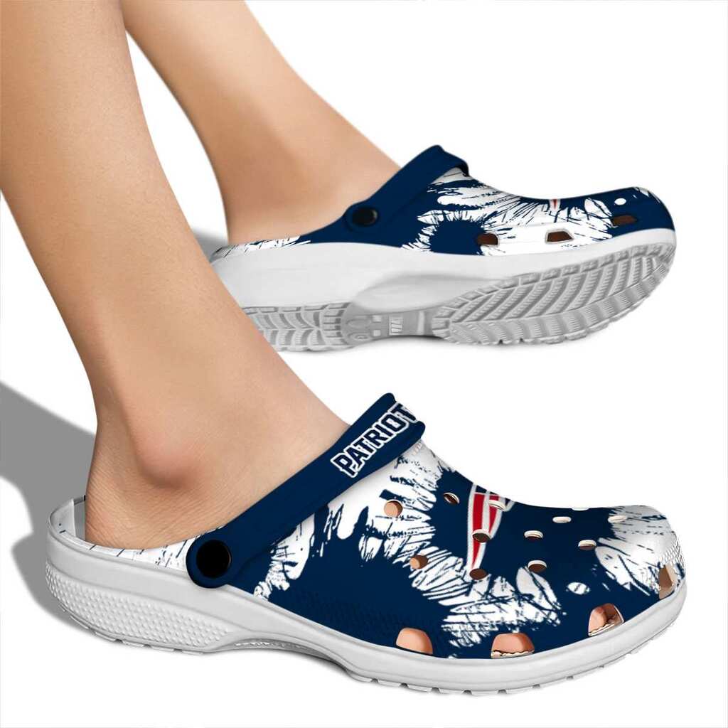 New England Patriots Splatter Graphics ClogTVC1801178 - Image 2