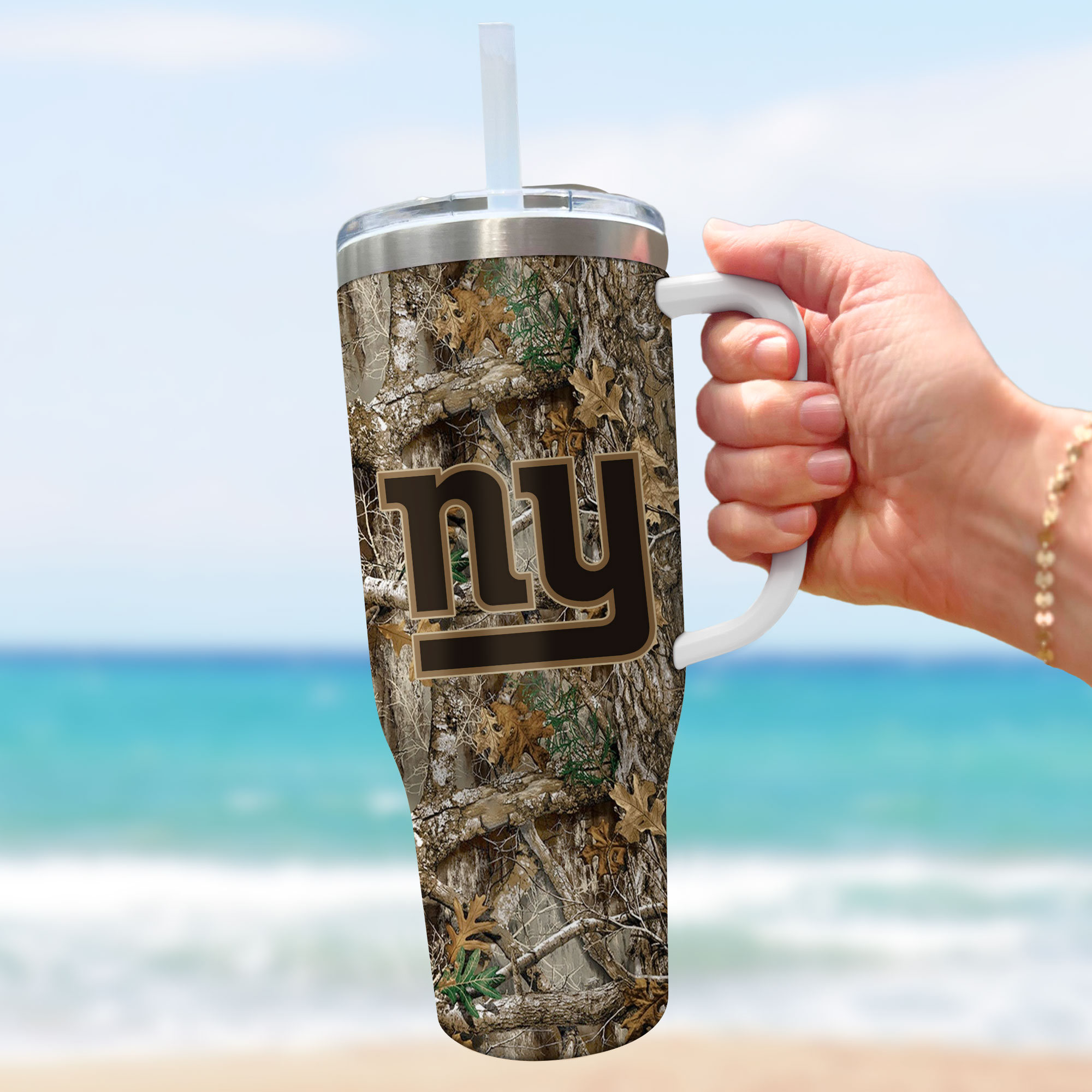 New York Giants NFL Hunting Realtree Custom Stanley Cup 40 oz 30 oz Tumbler With HandleTVC230147 - Image 3