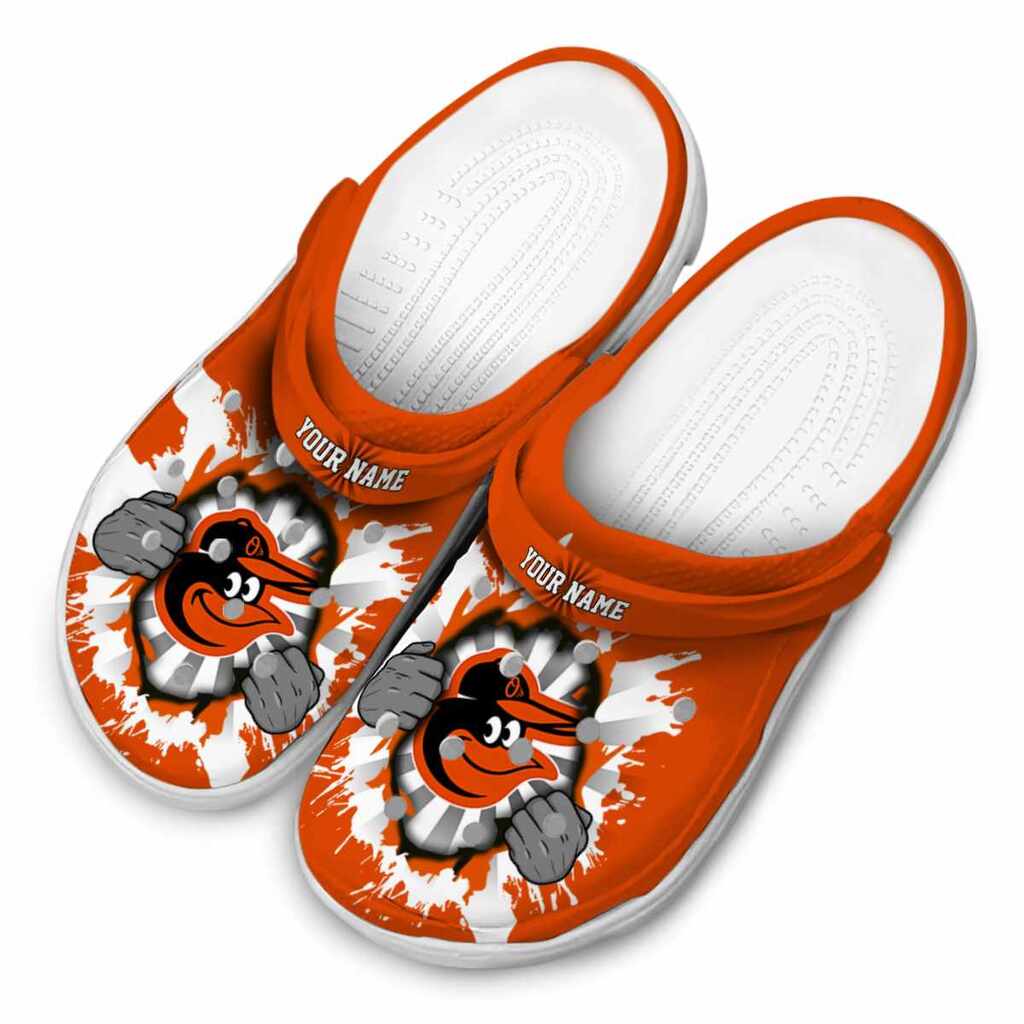 Personalized Baltimore Orioles Gripping Hand ClogTVC1801179 - Image 4