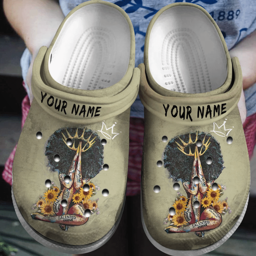 Personalized Black Queen Classic Clogs Shoes