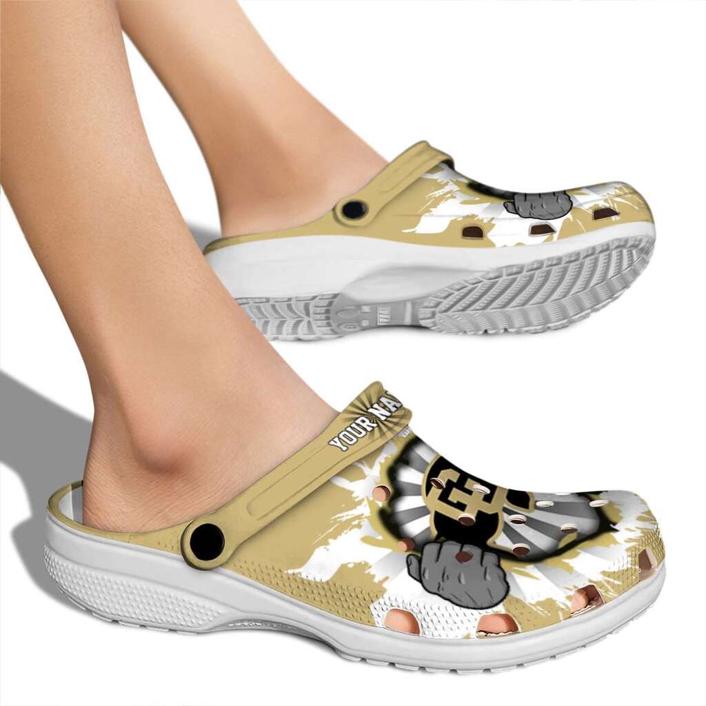 Personalized Colorado Buffaloes Gripping Hand ClogTVC1801785 - Image 2