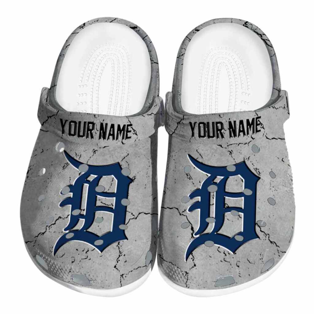 Personalized Detroit Tigers Cracked Texture ClogTVC1801988