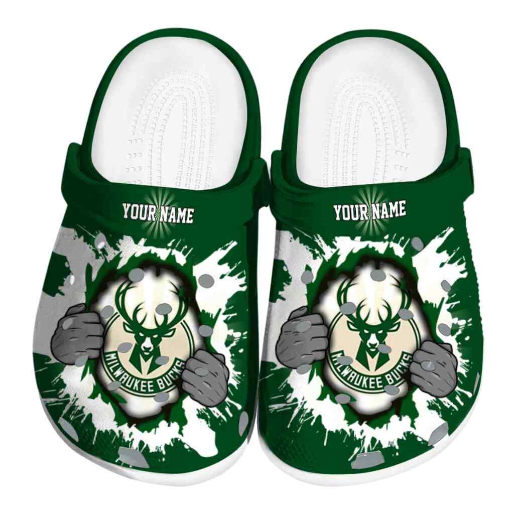 Personalized Milwaukee Bucks Gripping Hand ClogTVC1801710