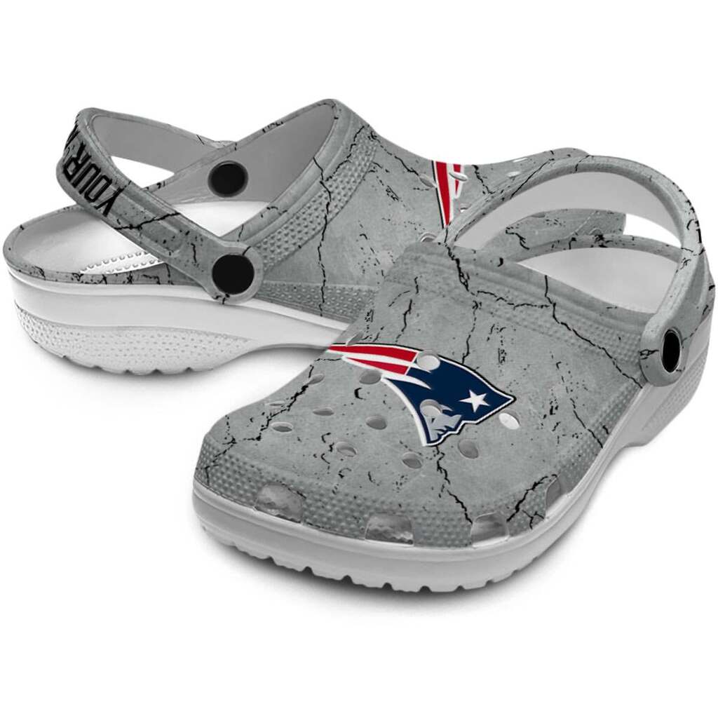 Personalized New England Patriots Cracked Texture ClogTVC1801177 - Image 3