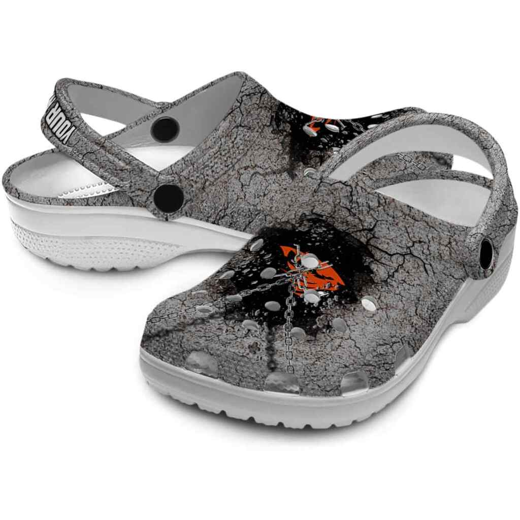 Personalized Oregon State Beavers Cracked Ground Texture ClogTVC1801715 - Image 3
