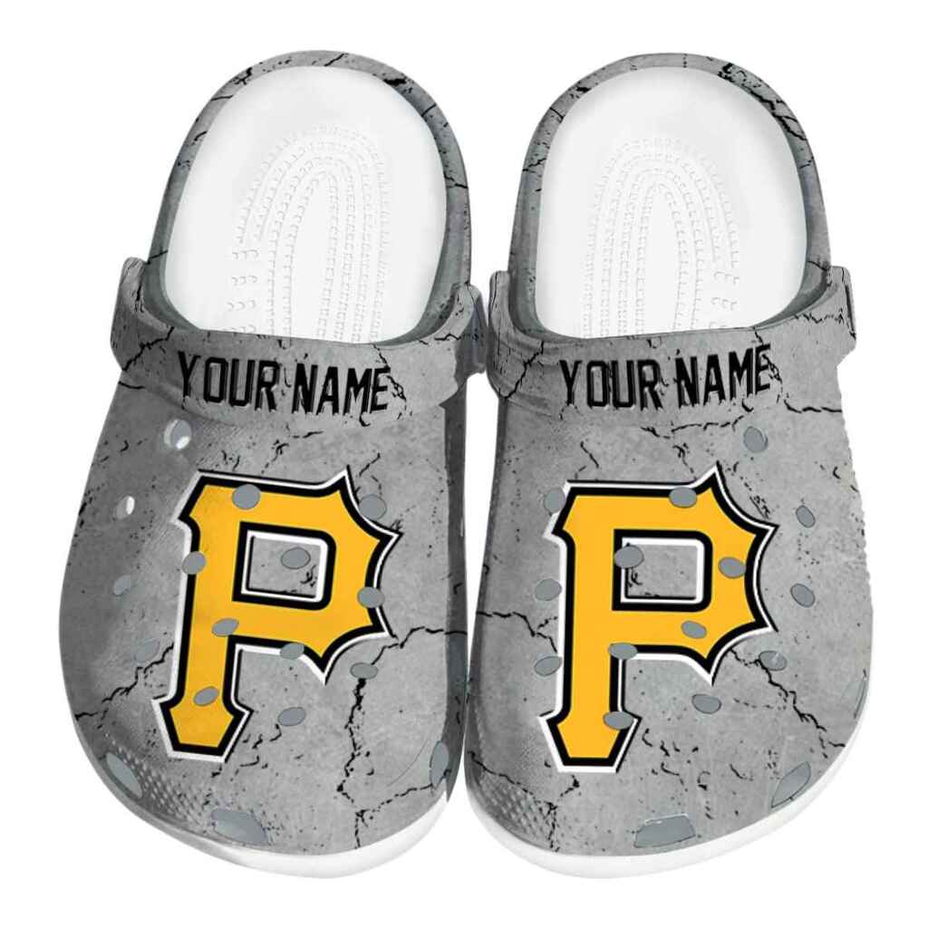 Personalized Pittsburgh Pirates Cracked Texture ClogTVC1801166