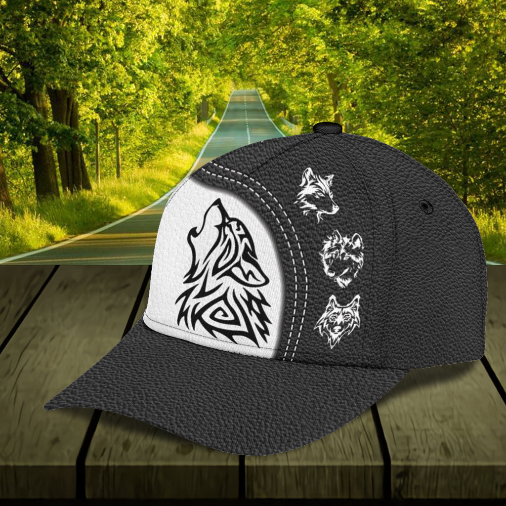 Personalized Wolf Classic Cap, Gift for Wolf Lovers Trucker Hats Custom Hats Gifts For Men & Women