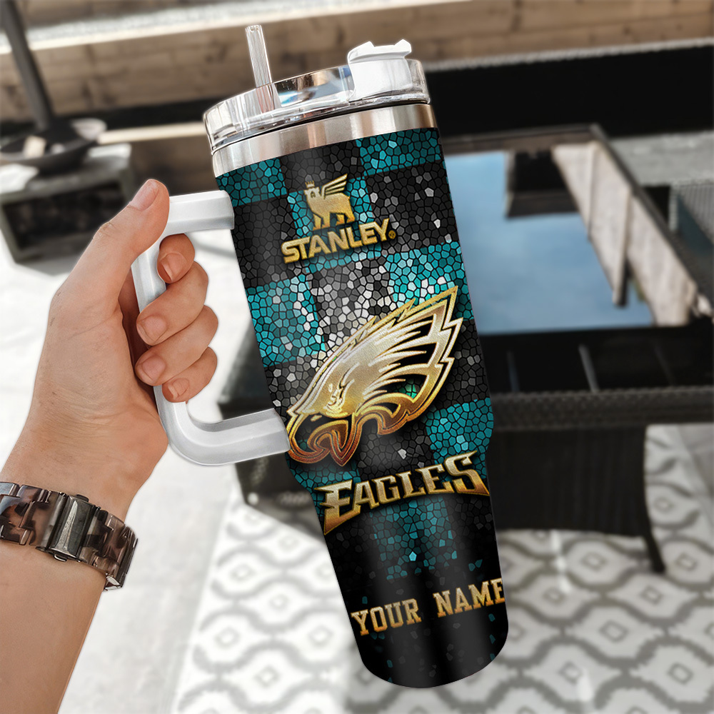 Philadelphia Eagles NFL Glitter Golden Logo Custom Stanley Cup 40 oz 30 oz Tumbler With HandleTVC2301117 - Image 3