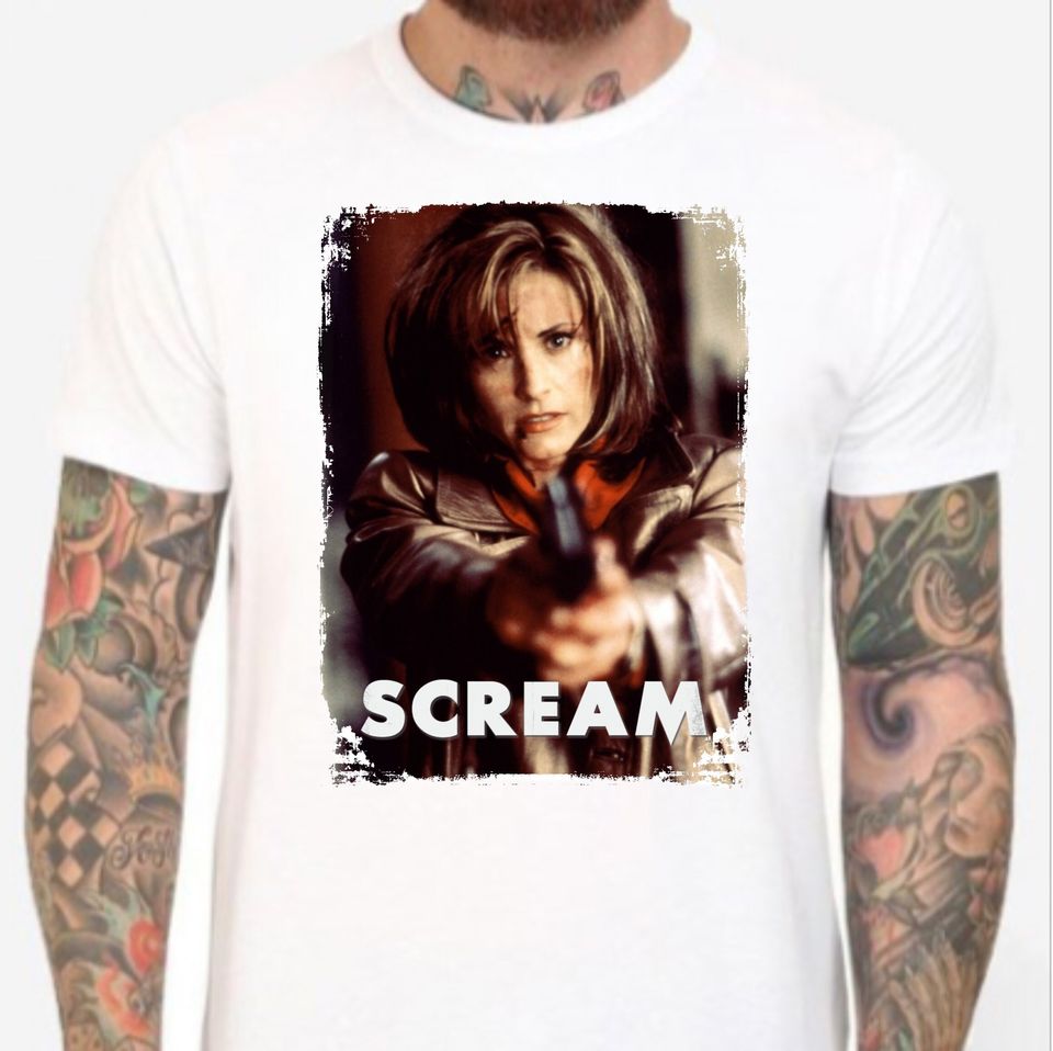 Scream - White T-Shirt. Gale Weathers, Courtney Cox