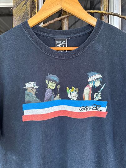 Vintage Gorillaz English virtual band tees - Image 7