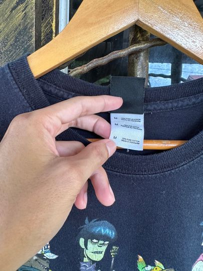 Vintage Gorillaz English virtual band tees - Image 10